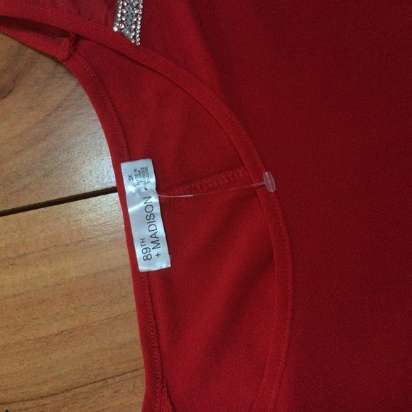 89th & Madison Red Blouse - Picture 7 of 7
